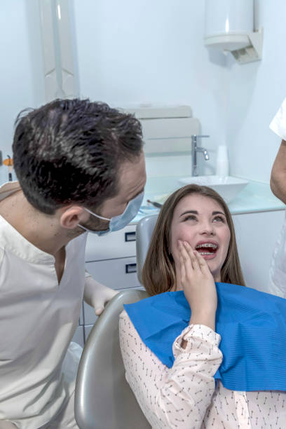Best Weekend Emergency Dentist in Santa Anna, TX