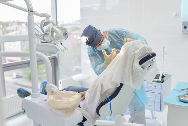 Best Emergency Dental Services for Seniors in Santa Anna, TX